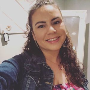 Meet your Posher, Stephanie